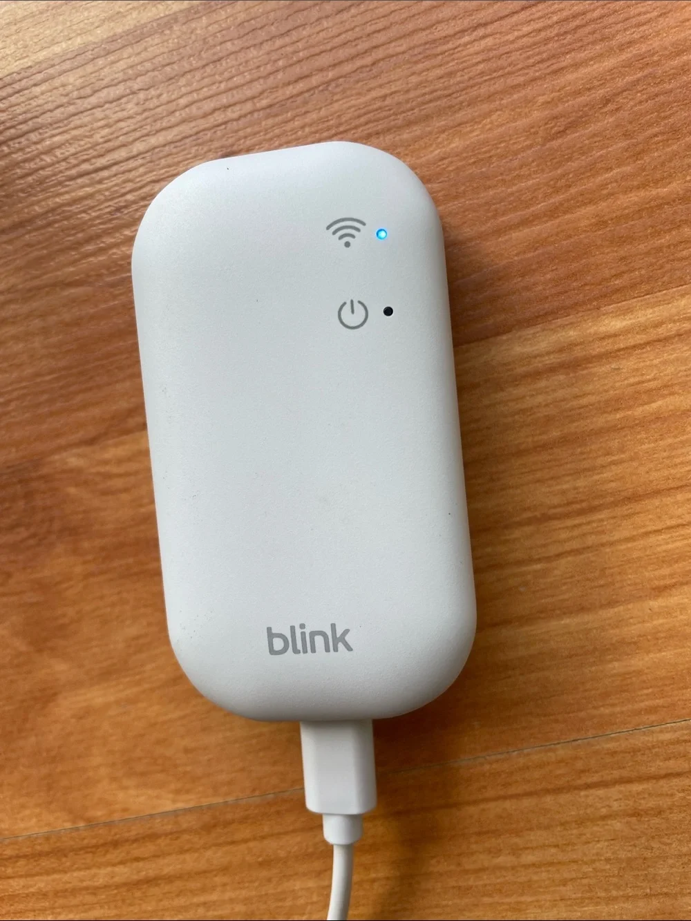 Blink Synch module Core - home security - with USB Power Adapter and Cable